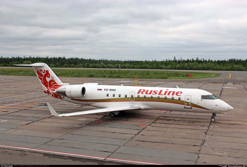 CRJ-200 самолет РУСЛАЙН