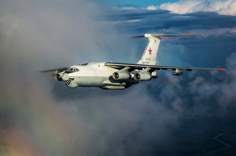 Ил76 самолет военный транспортный ил