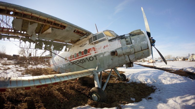 Як-18т кабина