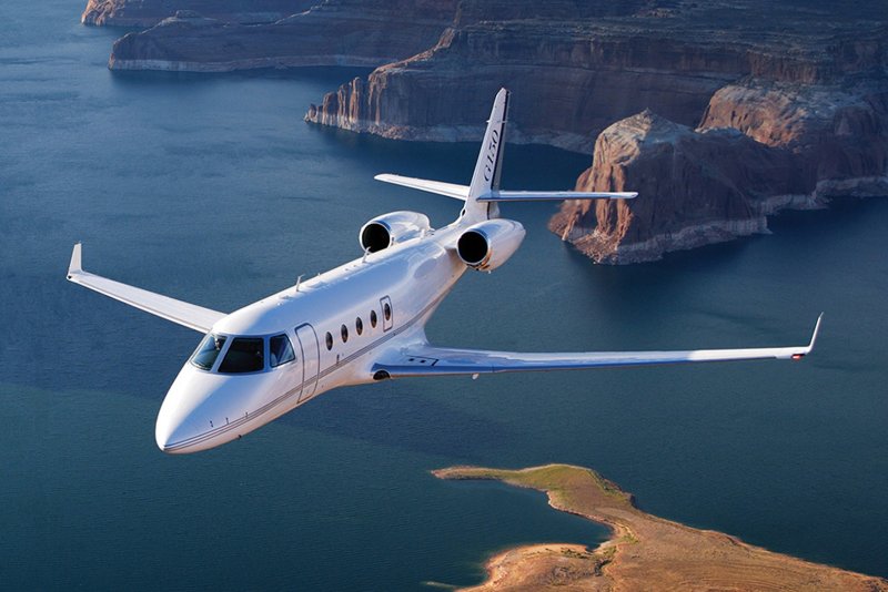 Бизнес-Джет Gulfstream g150