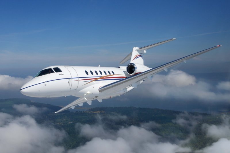 Самолёт Hawker 4000