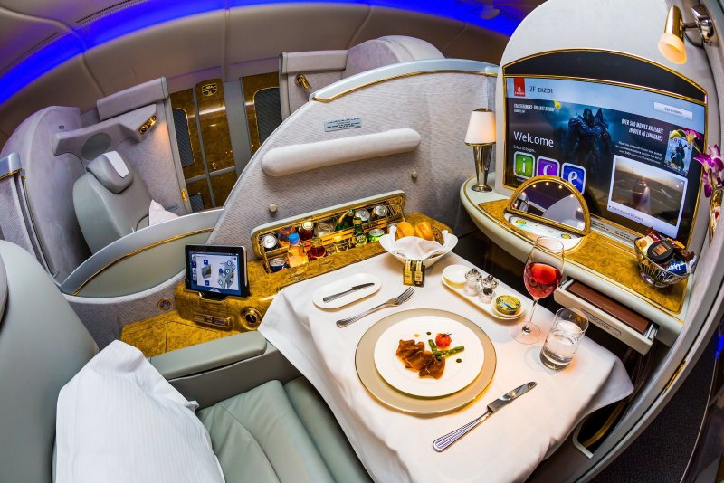 Первый класс Эмирейтс а380