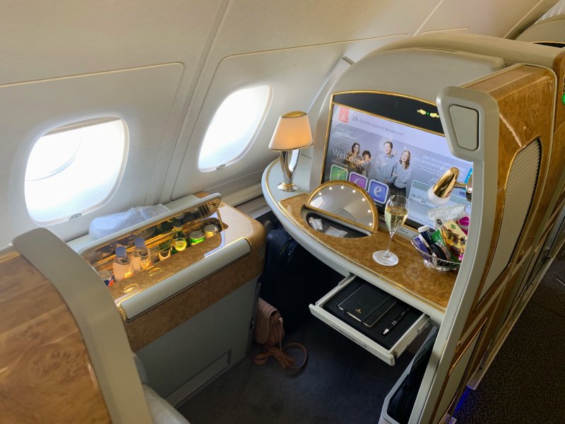 Airbus a380 салон