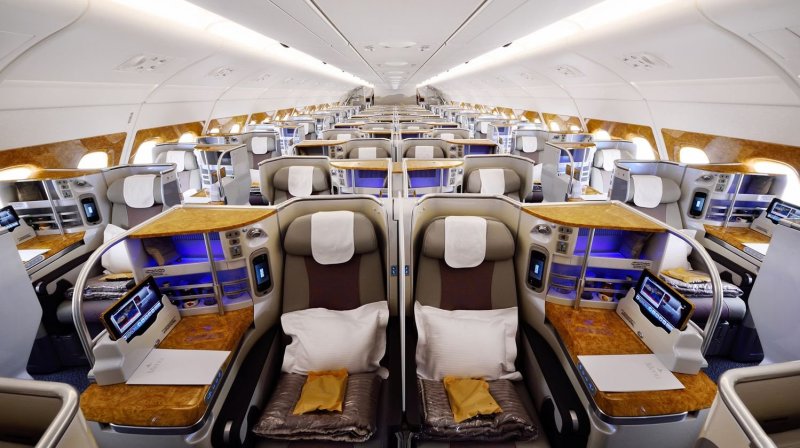 Airbus a380 салон