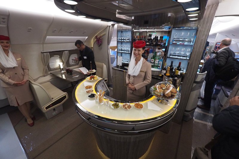 Первый класс Эмирейтс а380