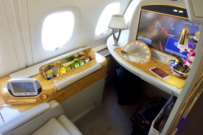 Airbus a380 Emirates первый класс