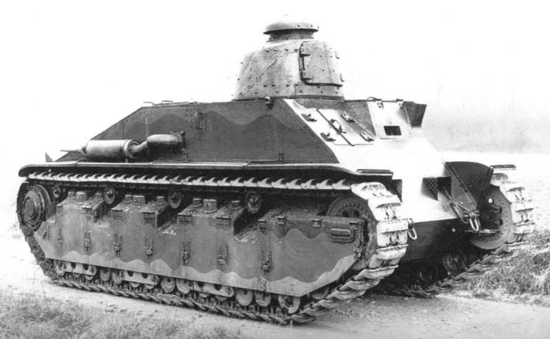Renault d2 танк