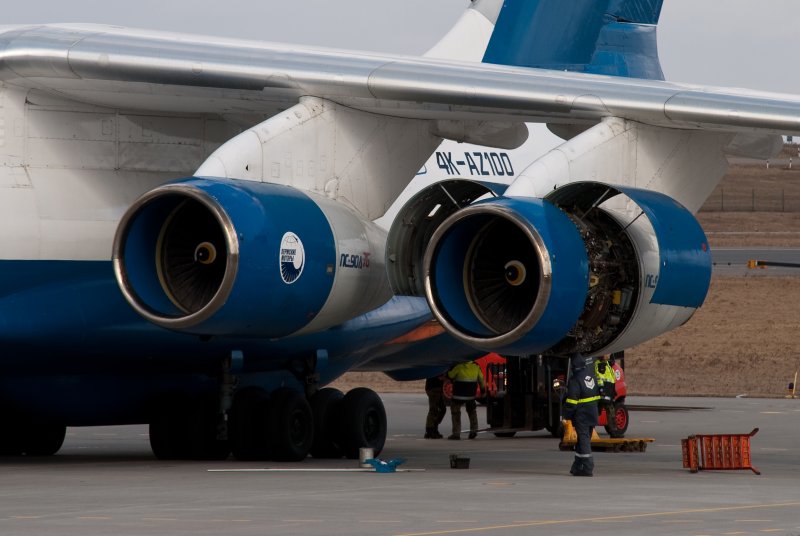 Ил-76 ПС-90