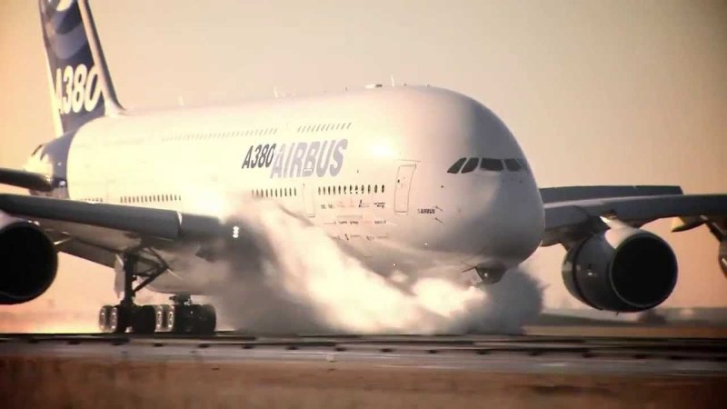 Реверс двигателя самолета Аэробус а380