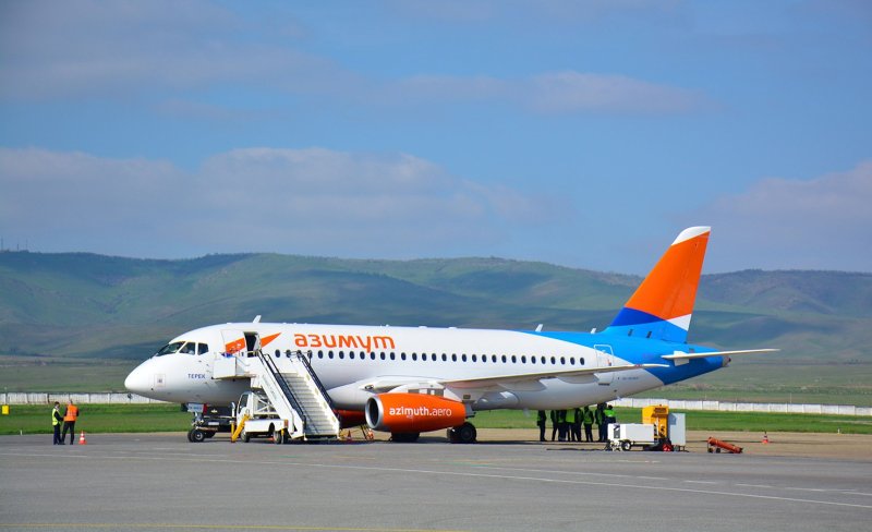 Авиакомпания Азимут Платов