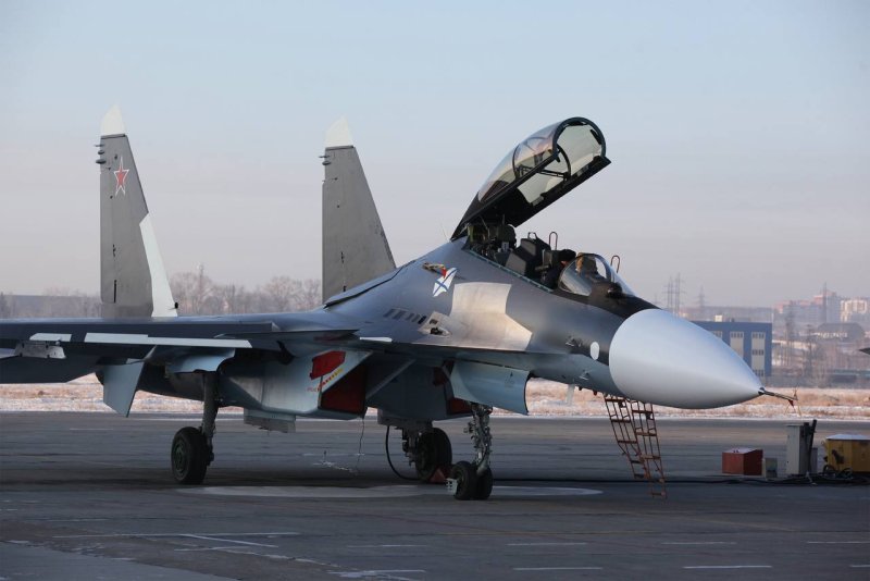 Су-30см2 кабина