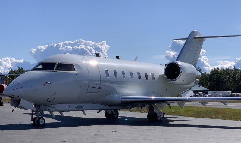 Самолет Bombardier Challenger 650