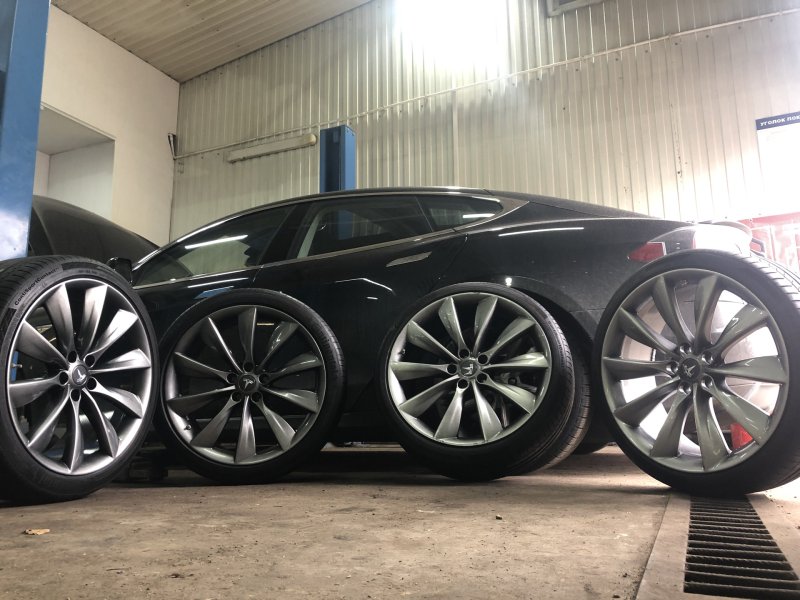 Тесла диски r17