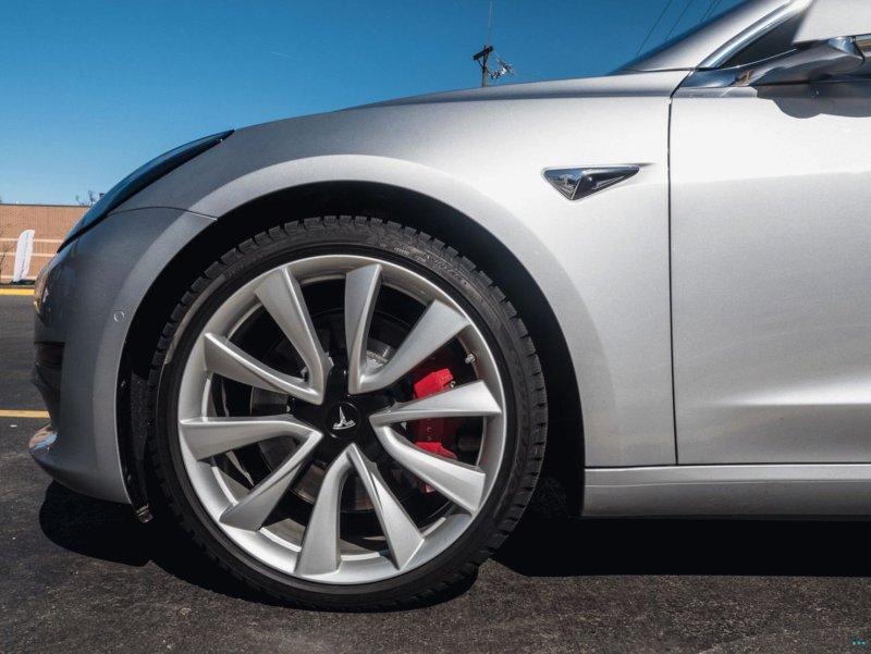 Tesla model 3 Performance диски
