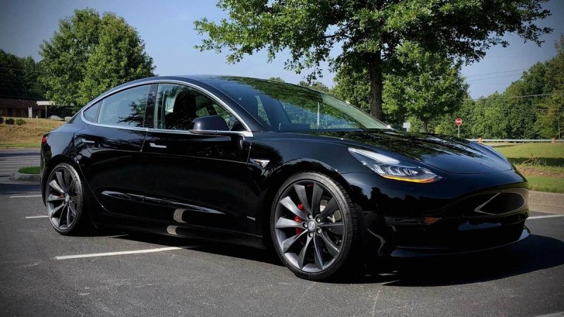 Tesla model 3