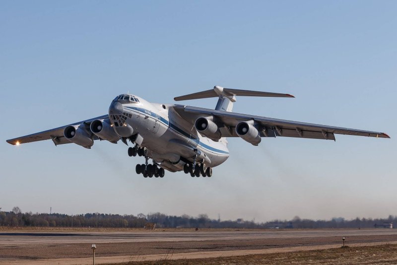 Транспортный самолёт ил-76
