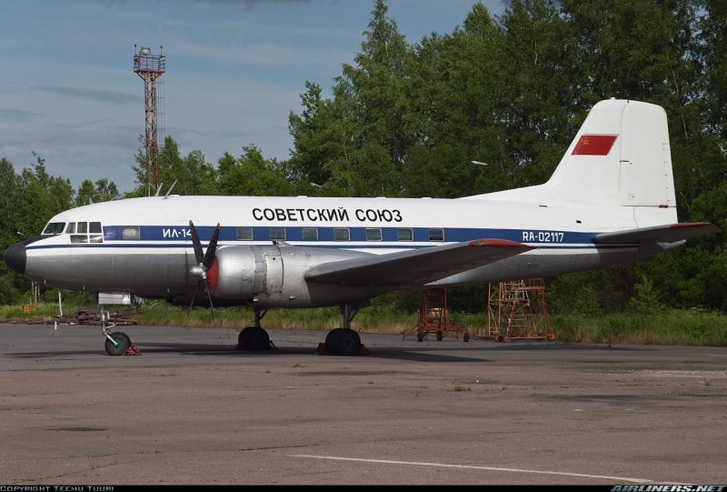 Самолеты ил-12 Ильюшина
