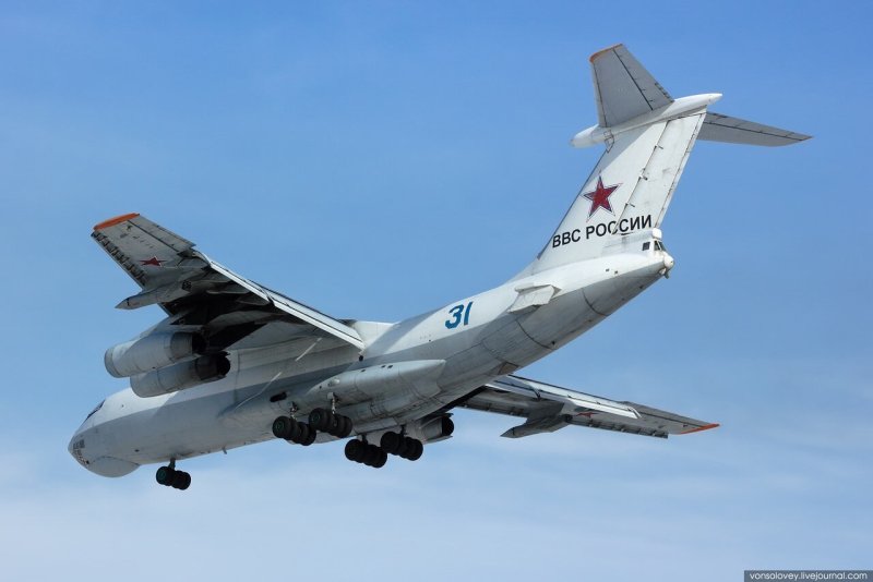 Ил 24 военный