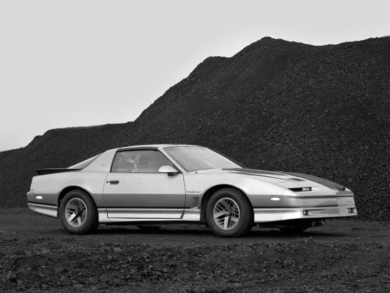 Pontiac Firebird 1982