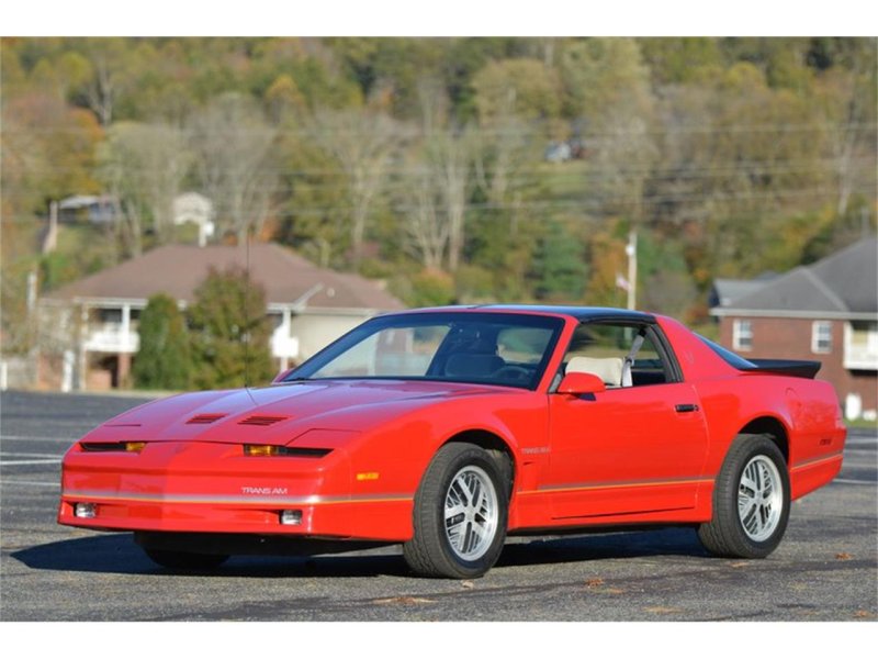 Pontiac Firebird 1986