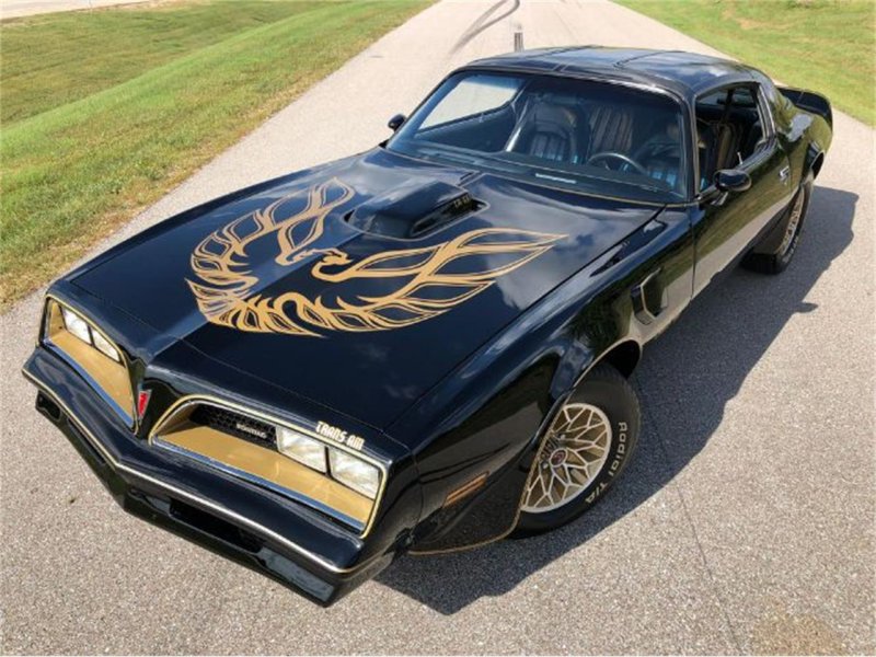 Pontiac Firebird 1977