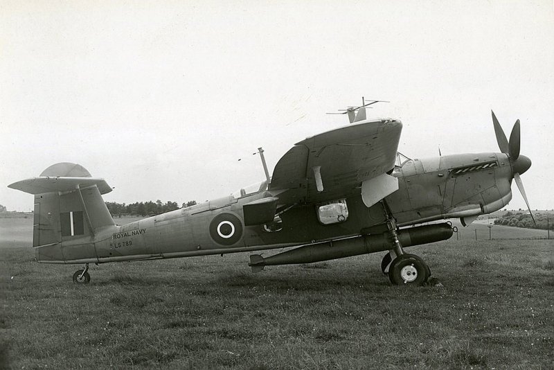 Торпедоносец Fairey Barracuda