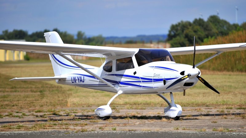 Микросамолет ультра -115