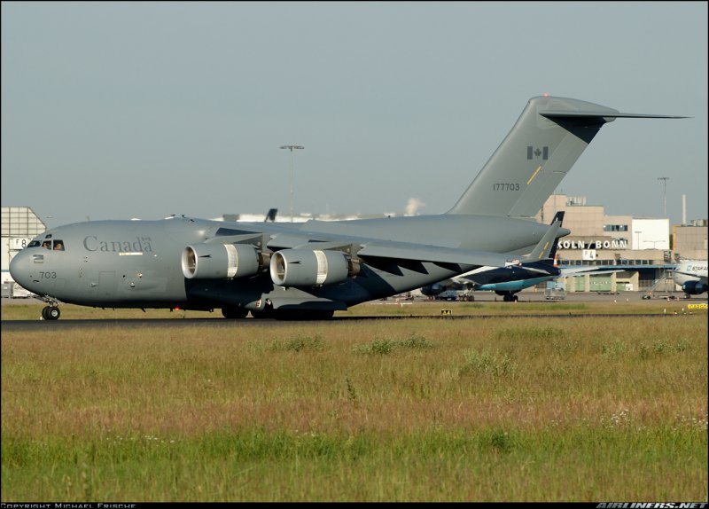Boeing c-17 Globemaster III реверс