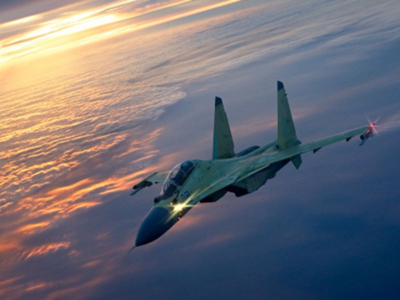 Истребитель Су-30