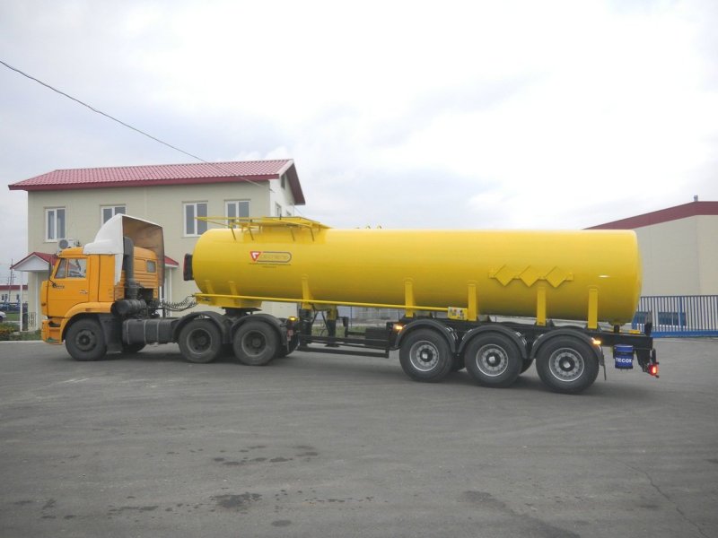 Цистерна для химии sf3918