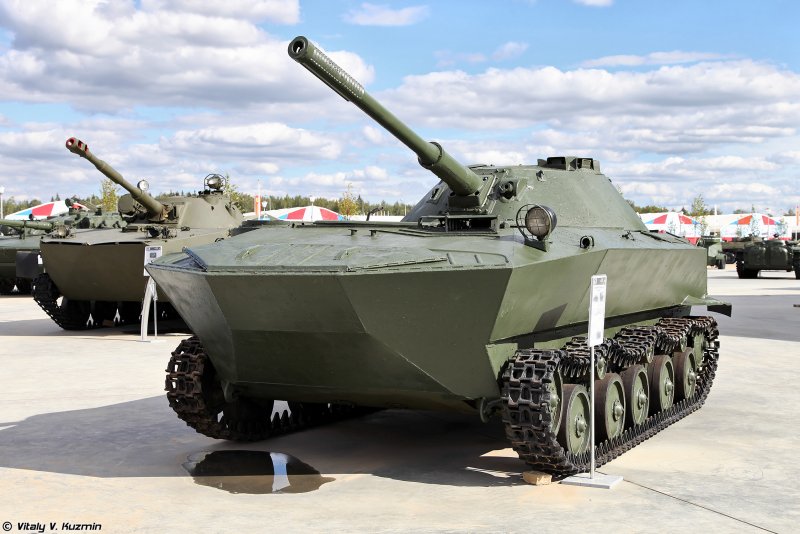 К-90 — Советский опытный лёгкий плавающий танк