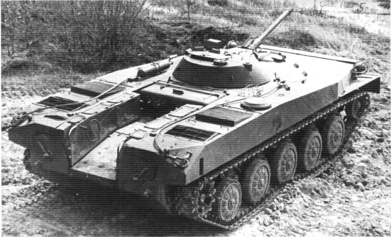 Опытная колесно-гусеничная БМП объект 911