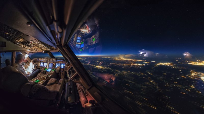 Иллюминаторы Боинг 747