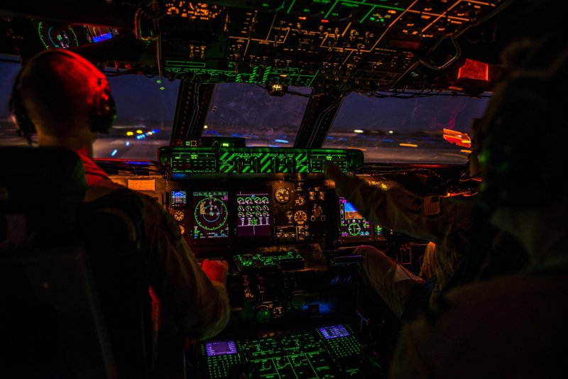 C-5 Galaxy кабина