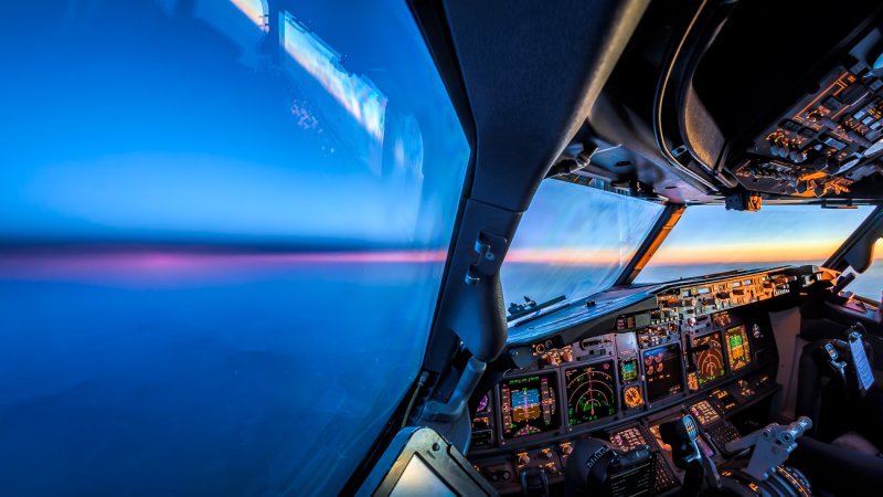 Боинг 777 кабина