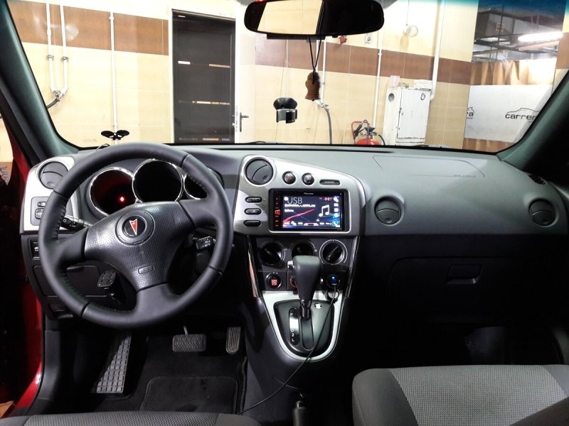 Pontiac Vibe 2004 салон
