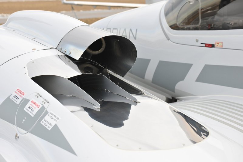 Da 42 самолет