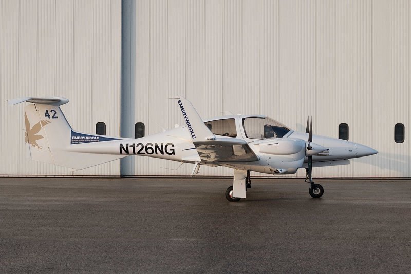 Diamond da42