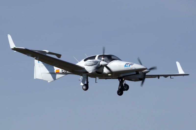 Diamond da42