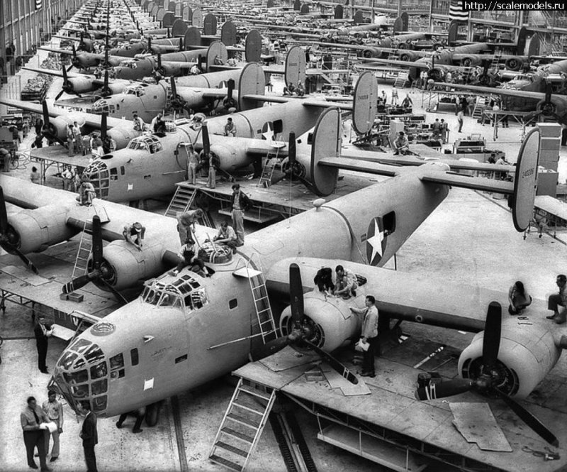 B 24 бомбардировщик