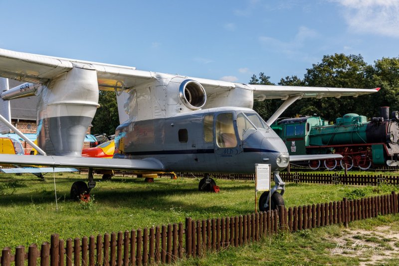 Самолет Мелец м-15