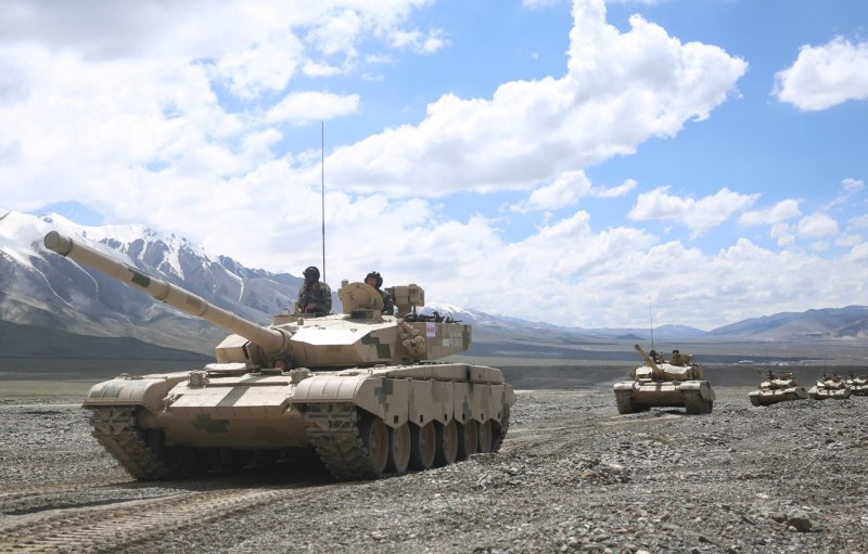 Китайский танк ZTZ 99a2