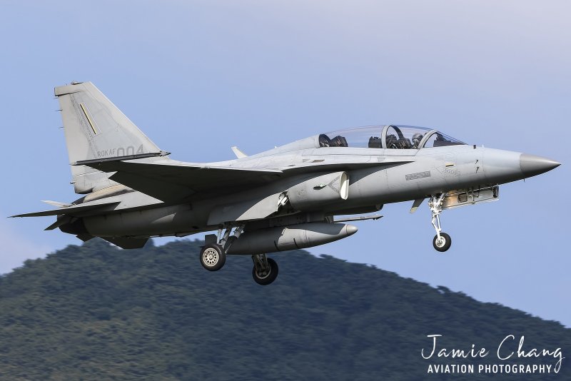 Истребитель fa-50 южнокорейский
