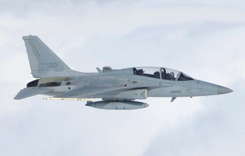 Самолёт Kai t-50 Golden Eagle