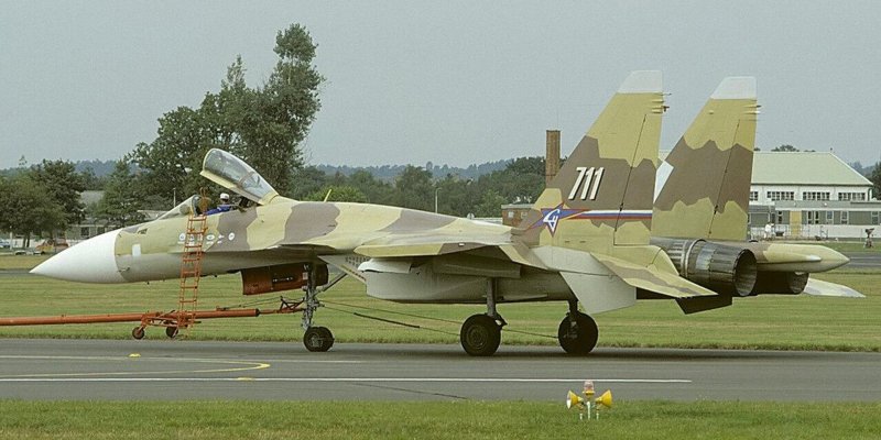 Су-37 истребитель