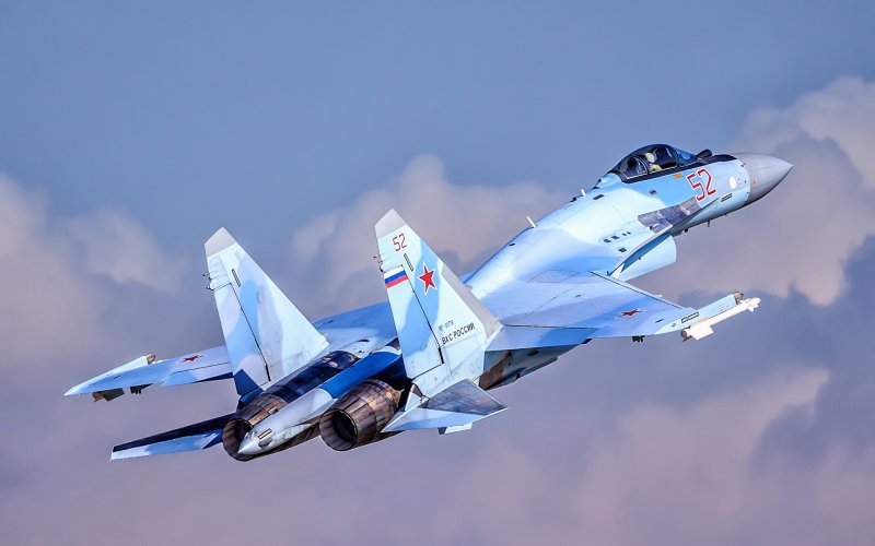 Истребитель Су-35с ВКС России