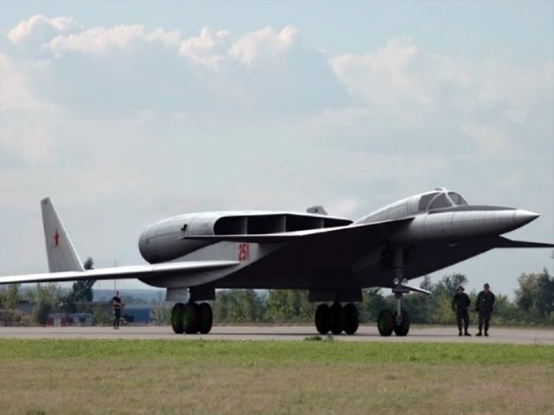 Самолет м-25 Адский косильщик