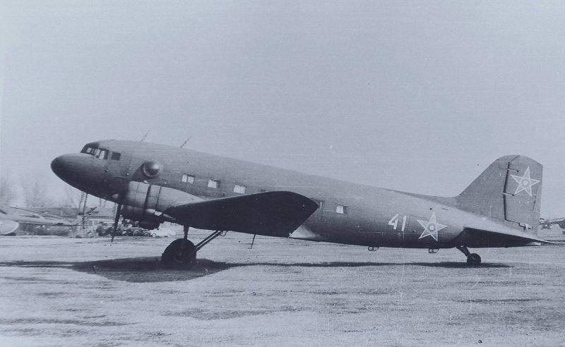 Ли-2 самолет