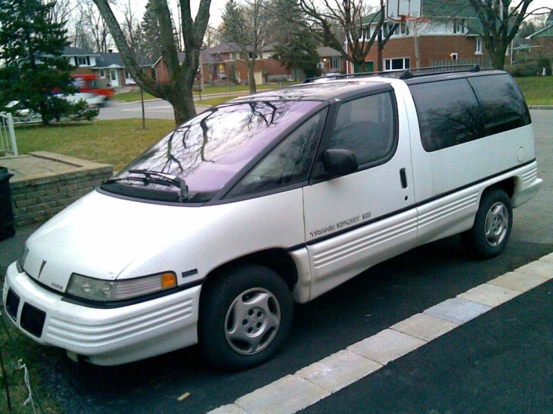 Pontiac Trans Sport 1992