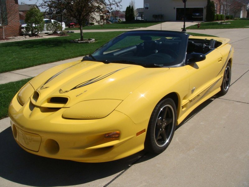 Pontiac Firebird Trans am 2002